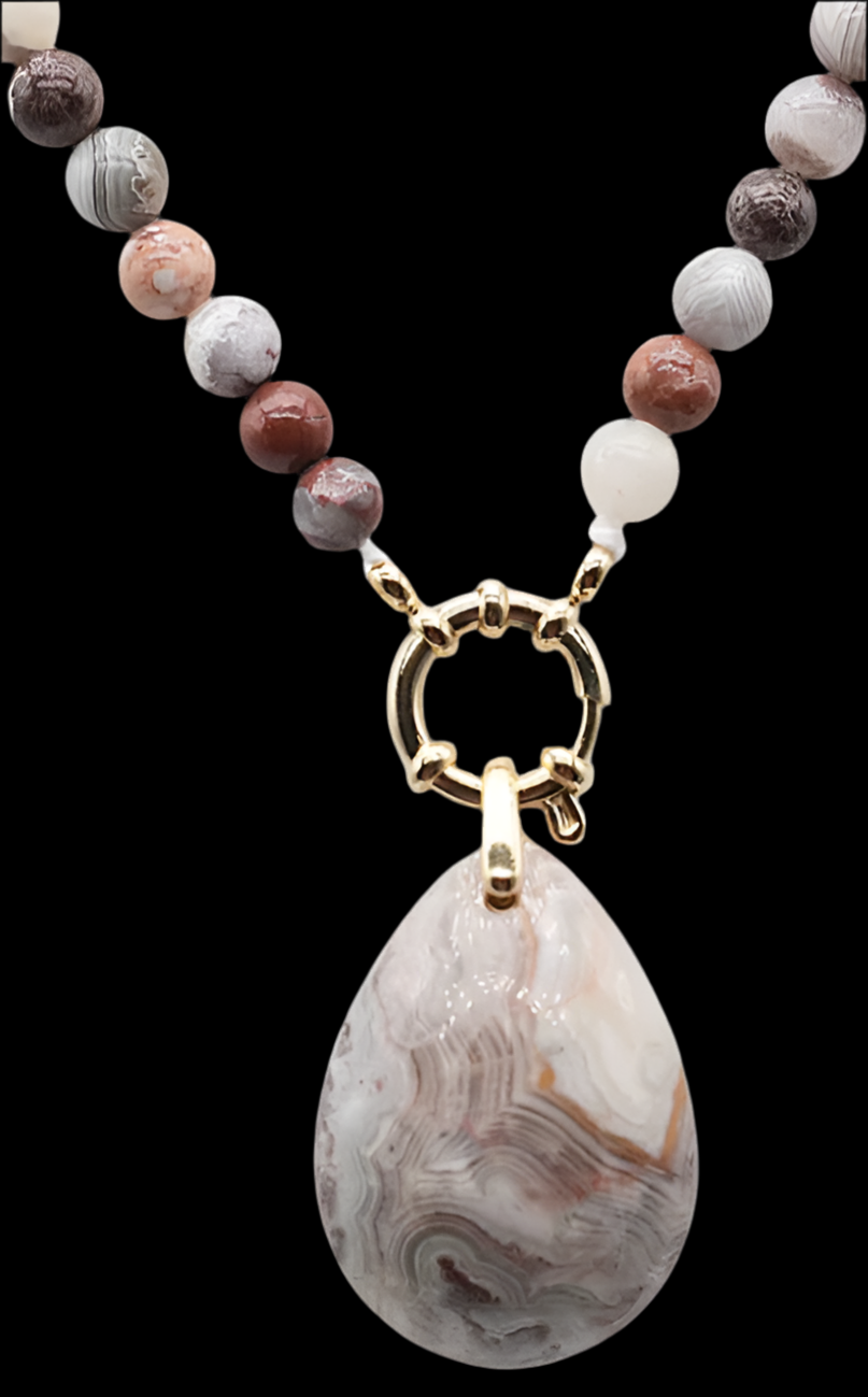 Collier femme Agate Crazy avec pendentif goutte 6mm
