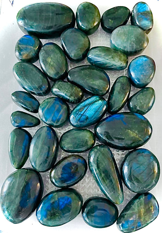 Galets en  Labradorite