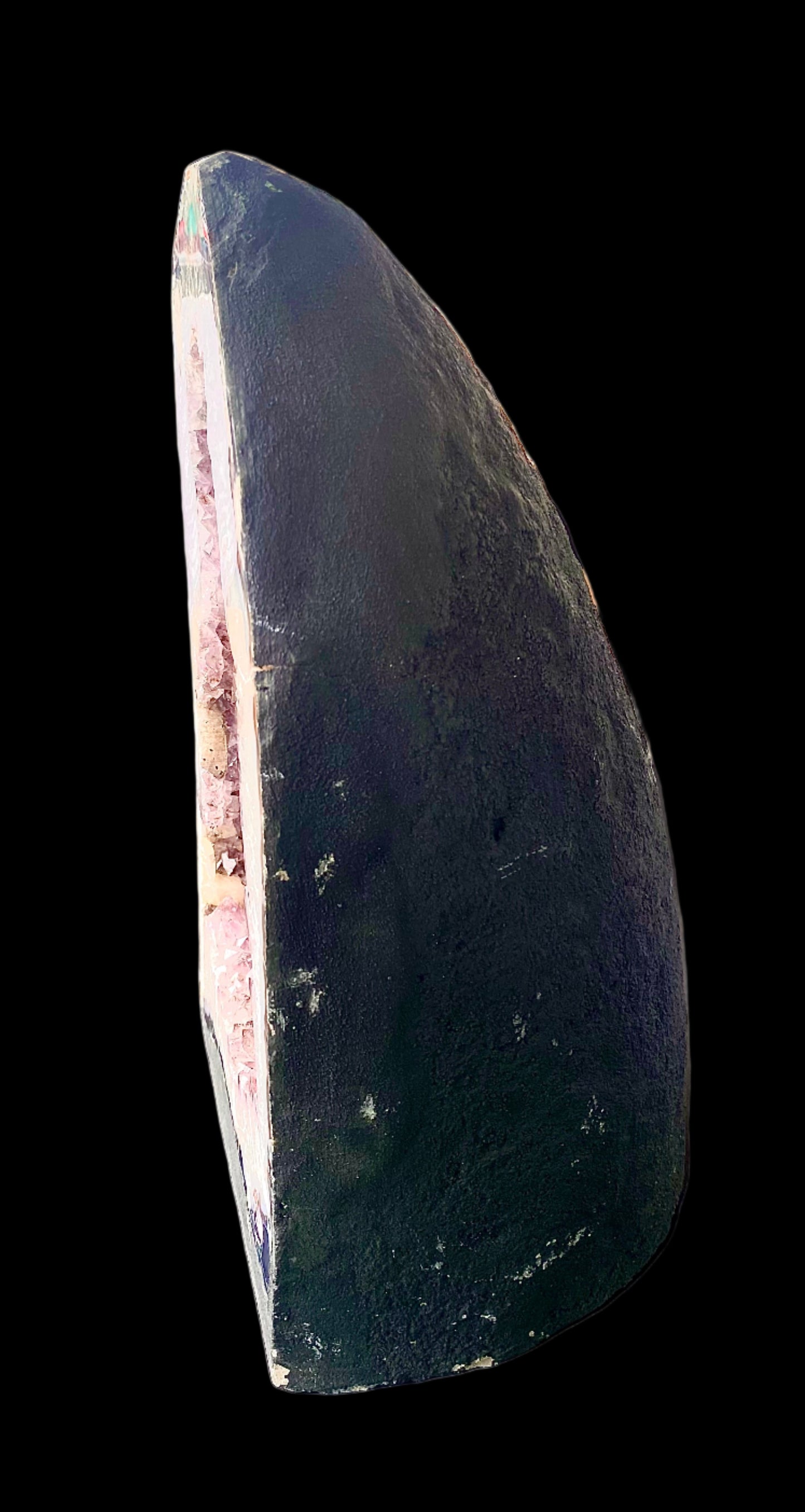 La Grotte Améthyste – Éclat et Mystère du Brésil